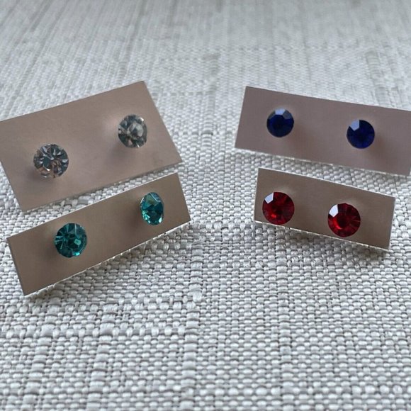 Jewelry - Women Stud Earrings Fashion Jewelry Blue Red Green Clear Tone Lot of 4